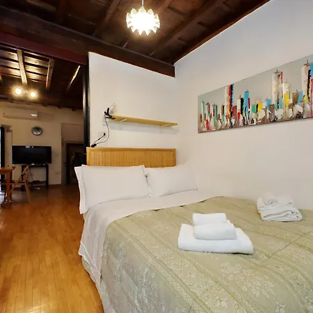 Trilussa Apartmán *