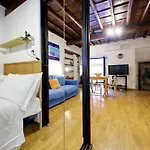 Trilussa Apartment *