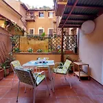 Trilussa Apartment